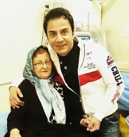 عمو پورنگ و مادرش