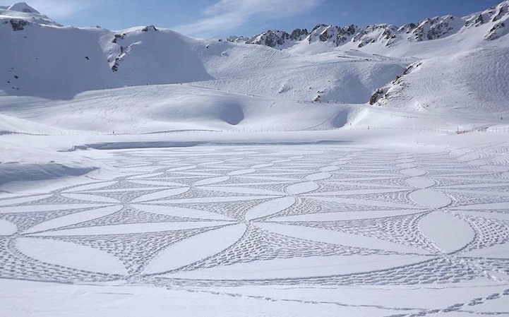 نقاشی روی برف,هنرنمایی برفی