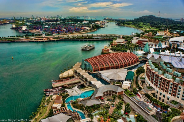 بهترین پارک های تفریحی جهان,sentosa-Donato-Scarano-600x398