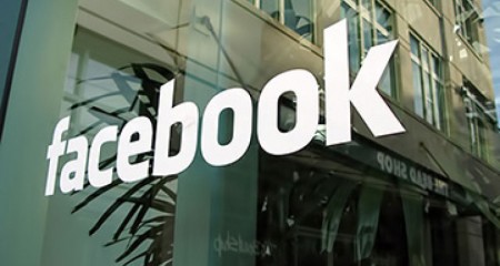 facebook_office_sign_story