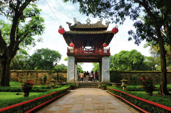مسافرت با بودجه کم,شهر هوشی مین و هانوی- ویتنام-Ho-Chi-Minh-City-and-Hanoi,-Vietnam