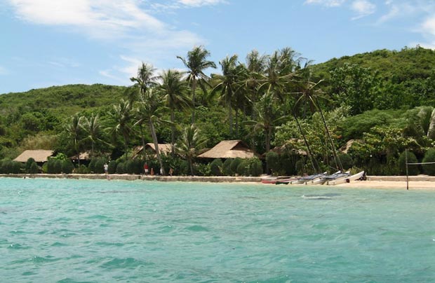 2-whale_island_resort