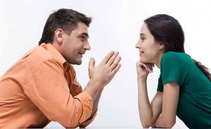 برای جذب یک زن باید شنونده خوبی باشید