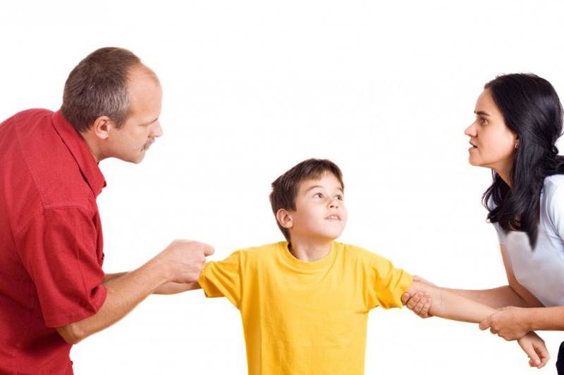 Parental alienation مثلث سازی در ازدواج