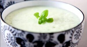 طرز تهیه سوپ خیار سرد
