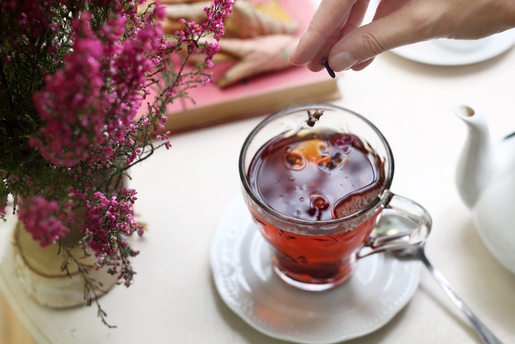 خواص گل میخک برای کبد