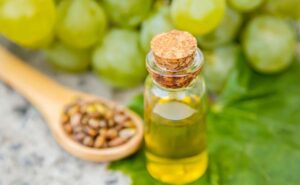 روغن هسته انگور