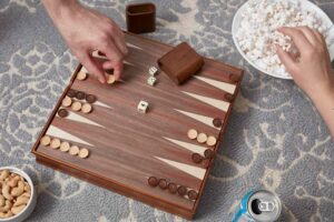 آموزش قوانین بازی تخته نرد برای افراد مبتدی