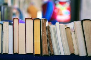 متن تبریک روز کتاب و کتابخوانی زیبا و ادبی