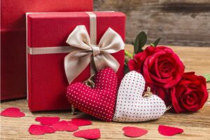 ایده های خلاقانه و خاص برای هدیه ولنتاین
