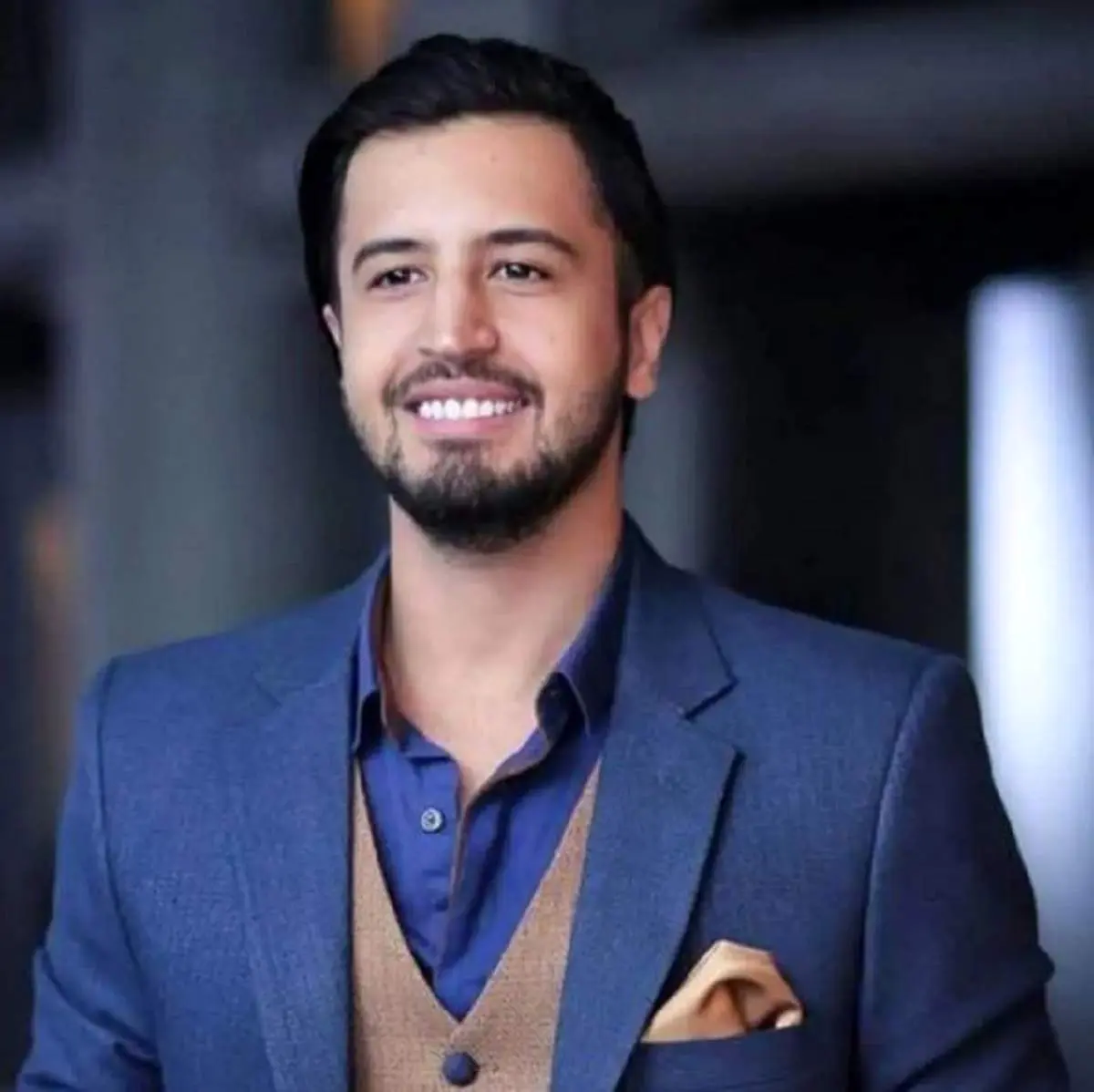 شروع فعالیت هنری مهرداد صدیقیان