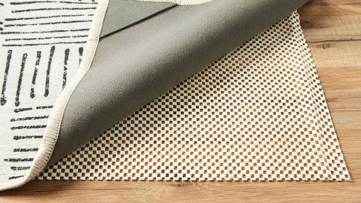 ترفندهای مختلف برای جلوگیری از سر خوردن فرش