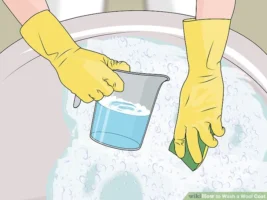 نحوه شستشوی انواع پالتو با دست