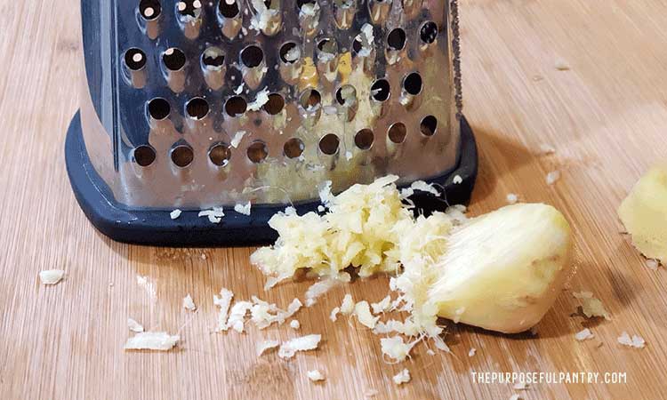 توضیحات کاربردی برای آسیاب کردن زنجبیل در خانه ، نتیجه حرفه‌ای