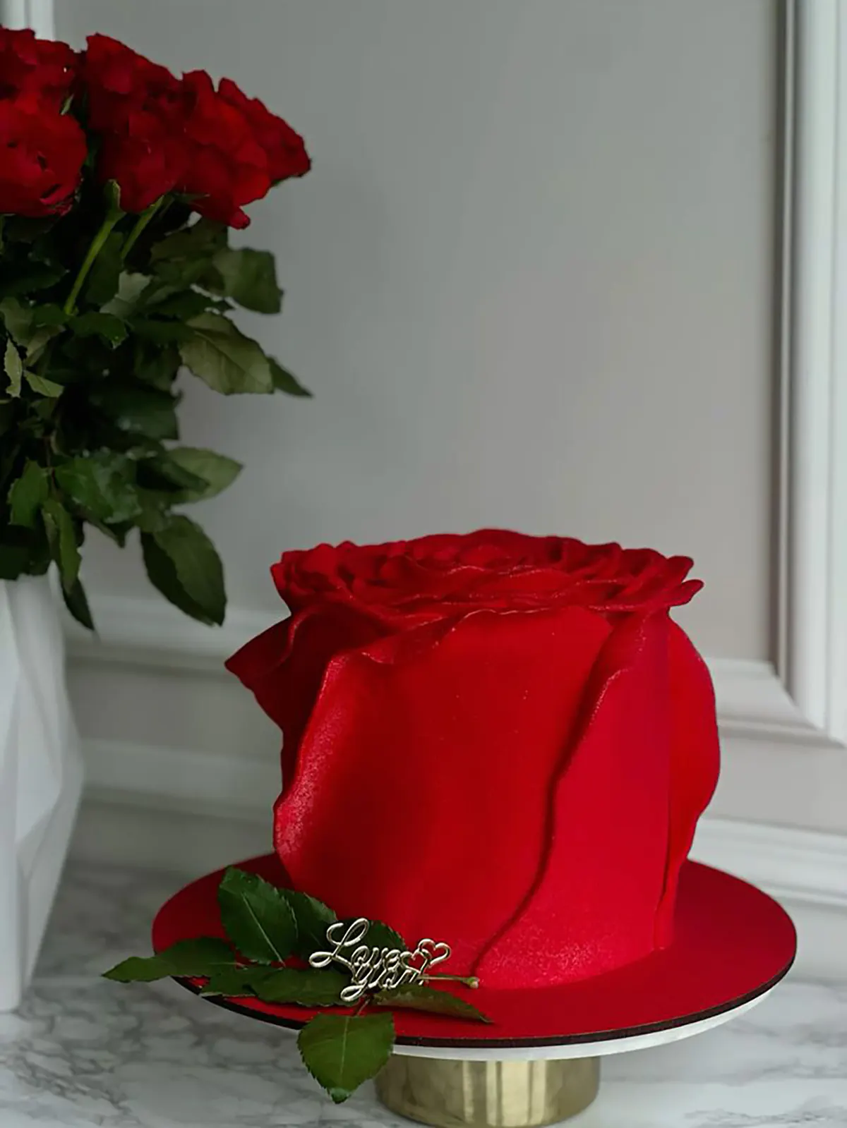 جدیدترین کیک شب یلدا برای عروس و داماد