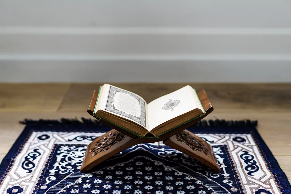 پاسخ به شبهات درباره استخاره