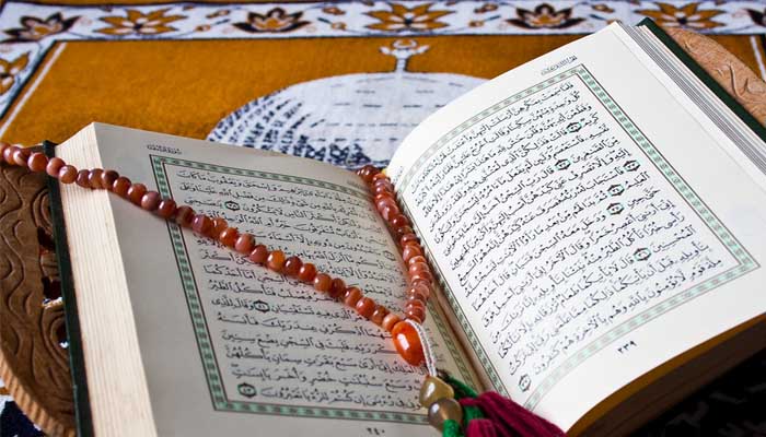 تاریخچه استخاره