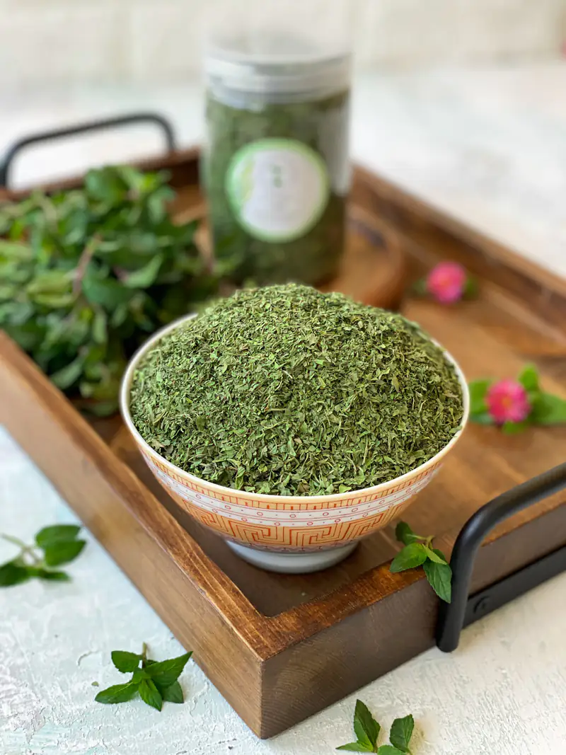چگونه سردی خیار و گوجه را بگیریم؟