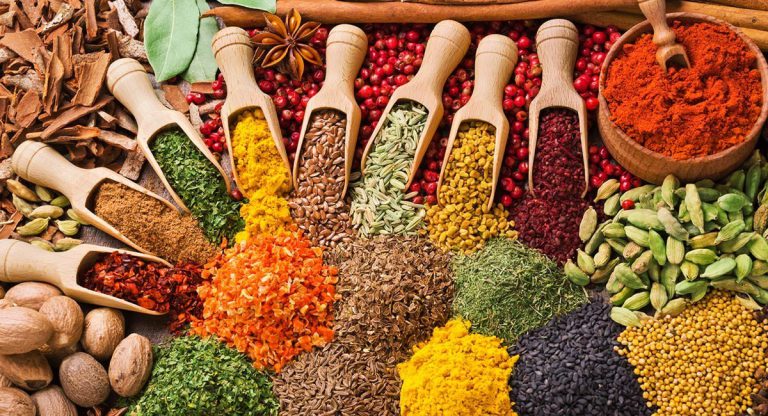 ادویه جات و حبوبات و خشکبار عروس