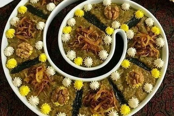 تزیین کشک بادمجان
