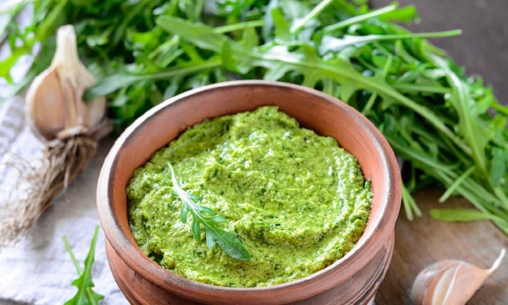 سس پستو رژیمی و بدون پنیر