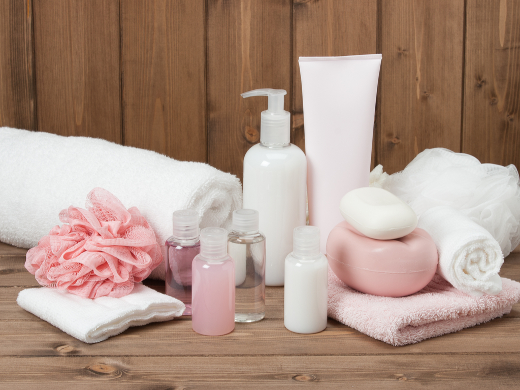 ژل حمام بهتر است یا شامپو بدن؟