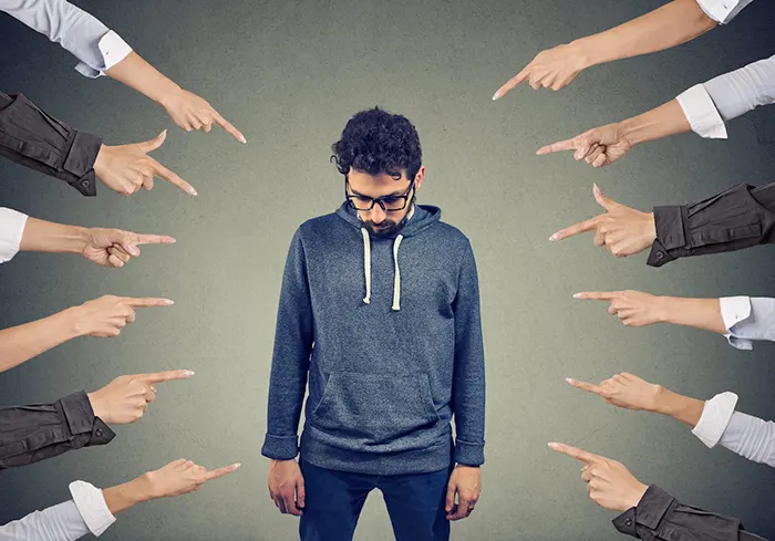 چرا به فکر دیگران اهمیت می دهیم؟