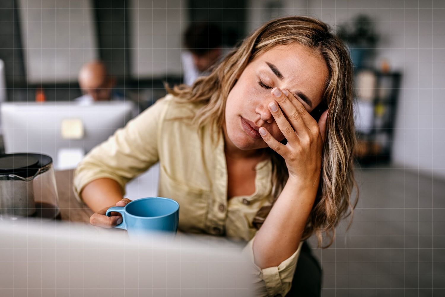 چرا با وجود خواب کافی باز هم خسته بیدار می شوید؟