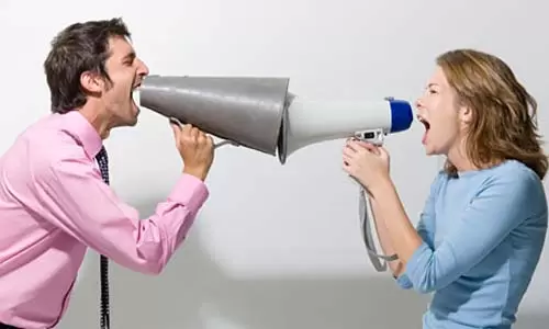 جملات ممنوعه در زندگی مشترک که نباید به همسر بگویید