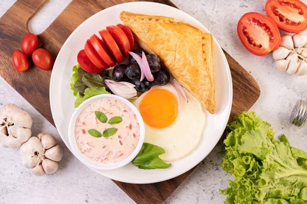 کدام مواد غذایی رشد جنین را افزایش می دهد؟