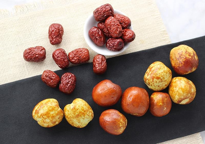 طرز نگهداری عناب خشک و تازه در یخچال و فریزر