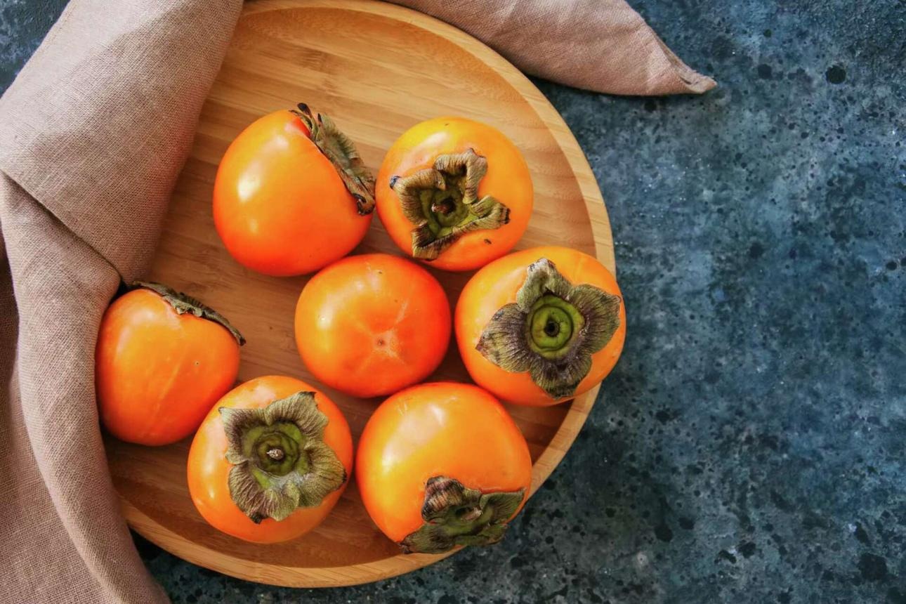 خرمالوی نارس را چگونه نگه داریم؟