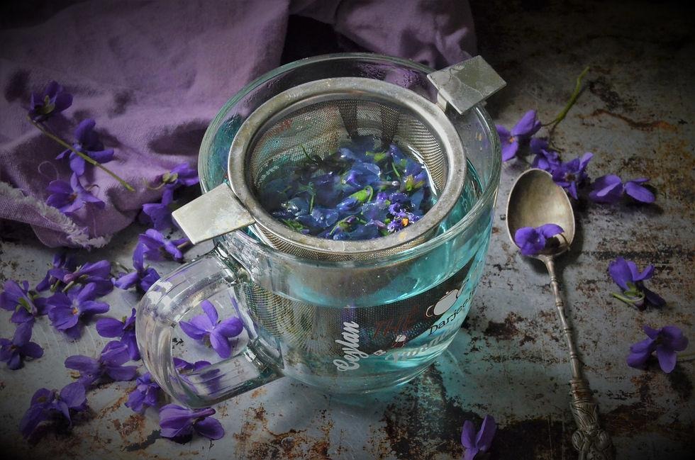 دمنوش گل بنفشه برای چی خوبه؟