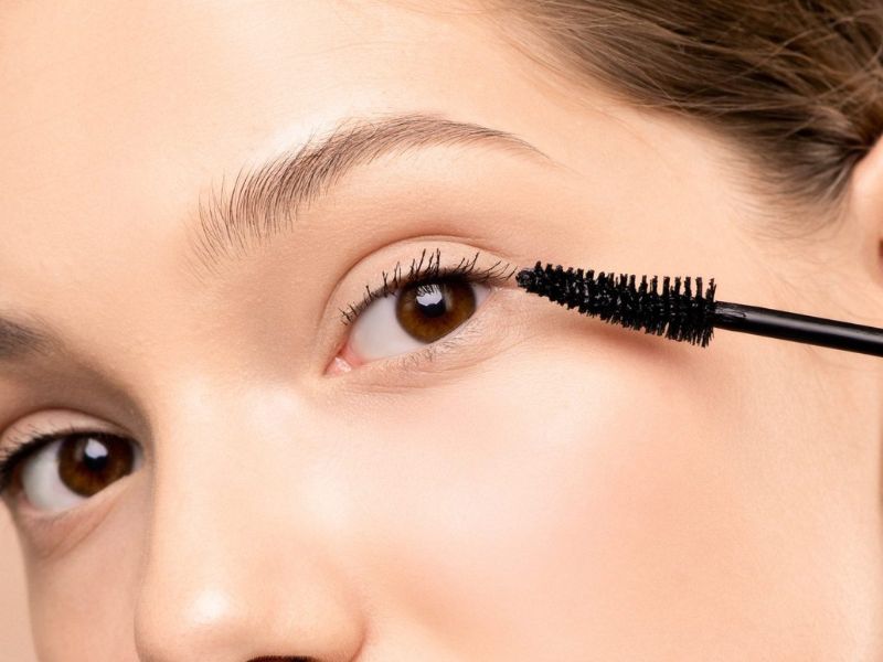 چرا به ریمل حساسیت داریم؟
