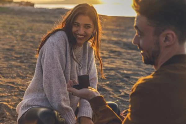 سیاست های زنانه در همسرداری معجزه می کنند