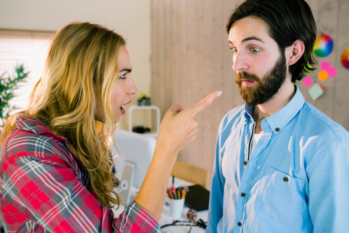 چیکار کنم شوهرم به زن ها نگاه نکنه؟